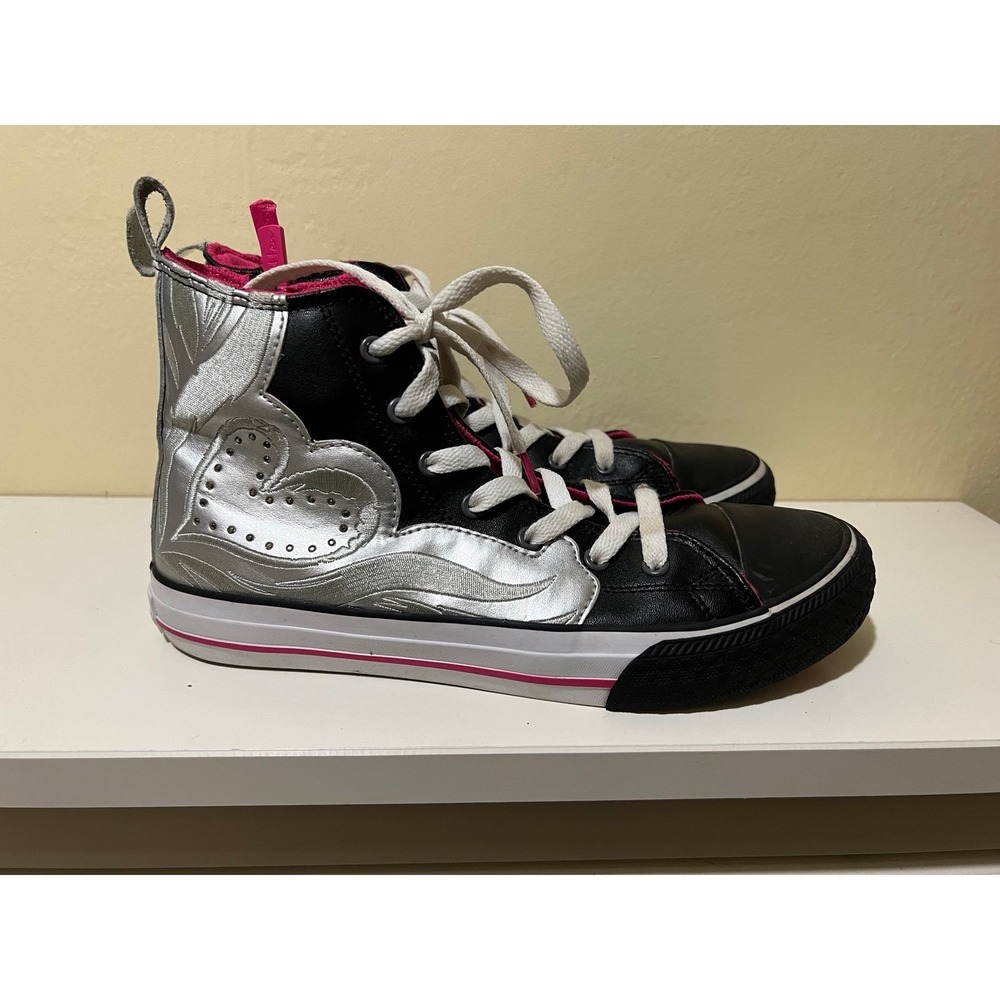 Smitten Hightop sneakers sz 8.5